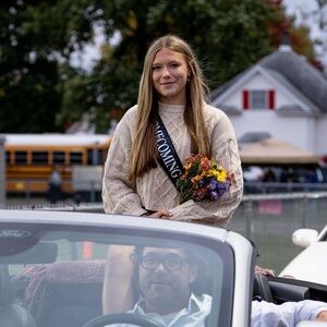 Meet your Posher, Evelyn